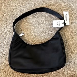 BRAND NEW Aritzia Hobo Bag